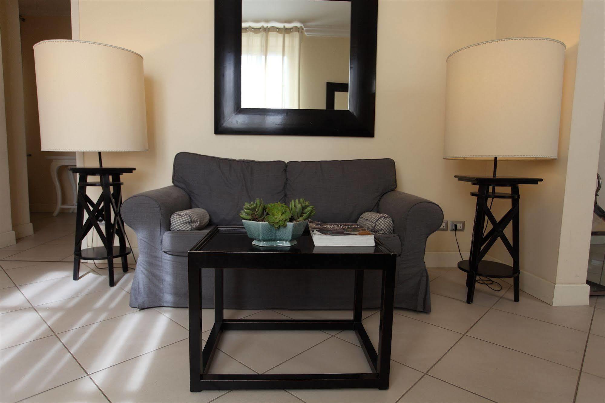 Residenza Fiorentina Флоренция Екстериор снимка