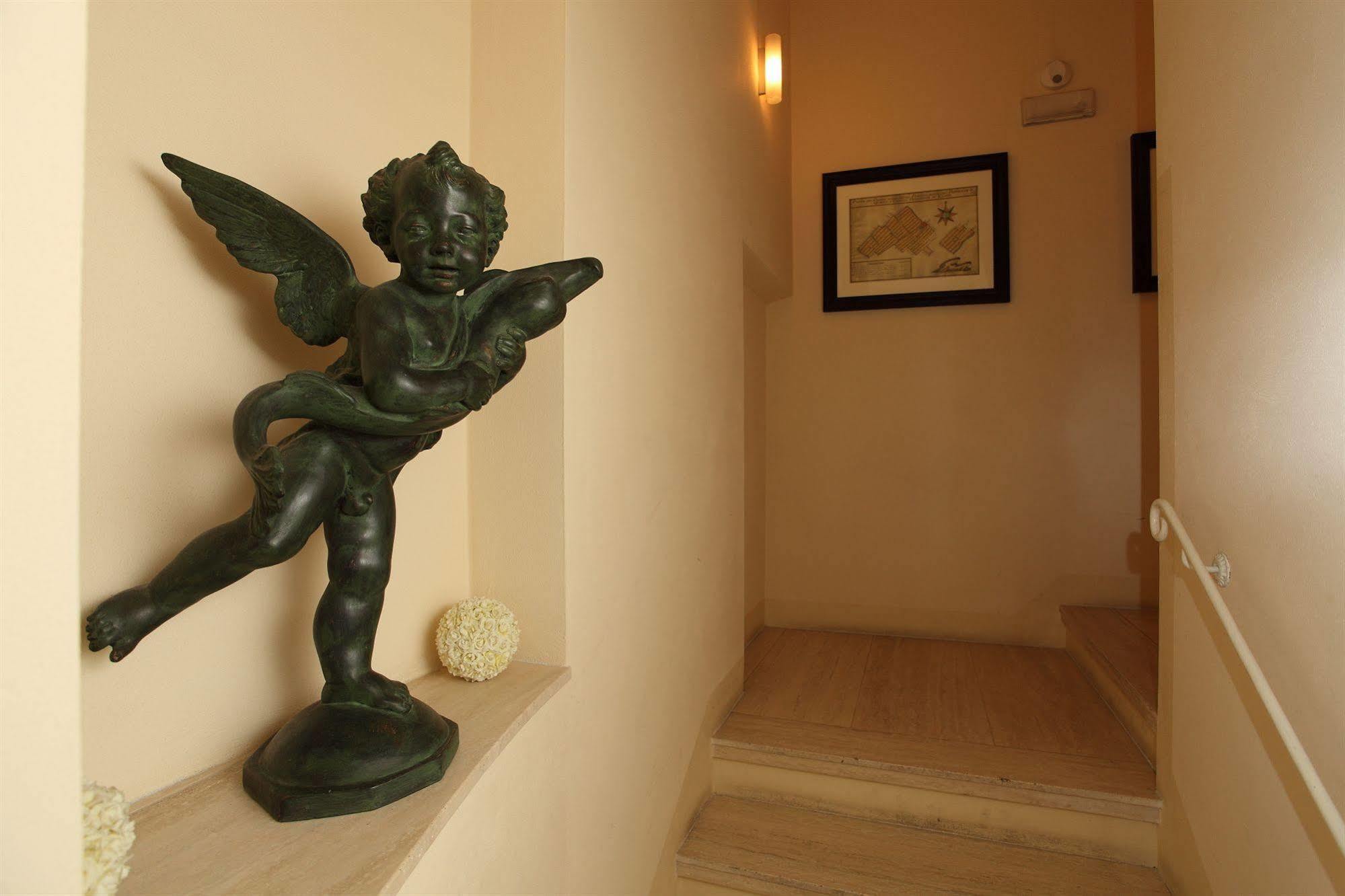 Residenza Fiorentina Флоренция Екстериор снимка